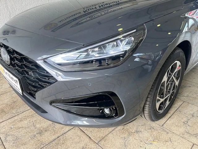 Hyundai i30 Kombi DCT +LED +Winter-Paket +Abstandstempomat