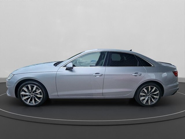 Audi A4 40 TFSI S-Tronic Sedan