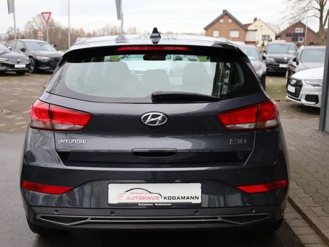 Hyundai i30 Hybrid Trend