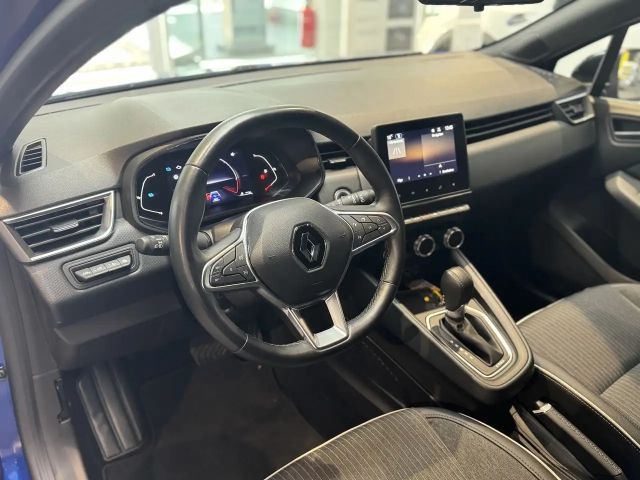 Renault Clio E-Tech Hybrid Intens