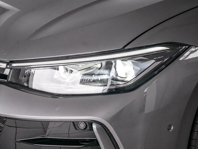 Volkswagen Passat R-Line eHybrid