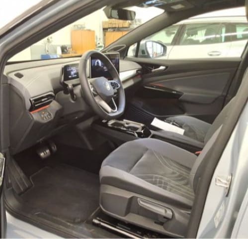 Volkswagen ID.4 IQ.Drive Pure