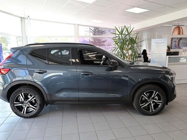 Volvo XC40 Dark Plus