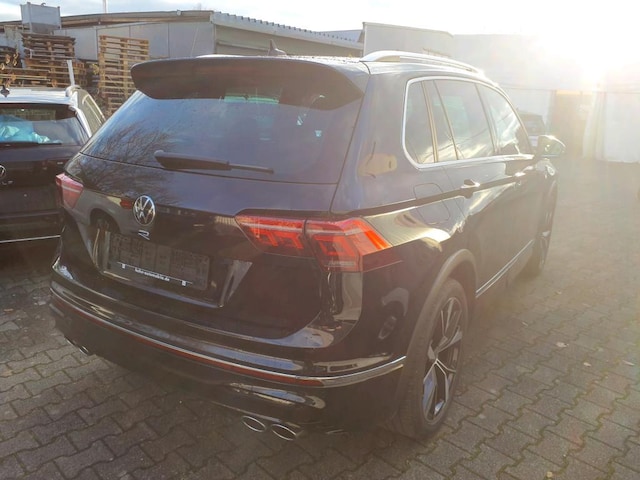 Volkswagen Tiguan 2.0 TSI DSG