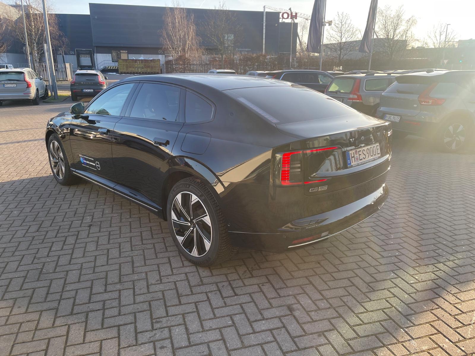 Volvo ES90 Extended range Single motor Ultra