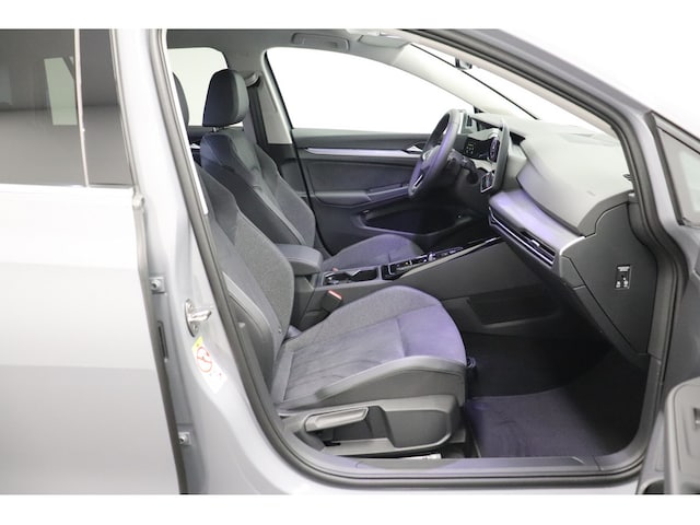 Volkswagen Golf 1.5 eTSI Style Variant