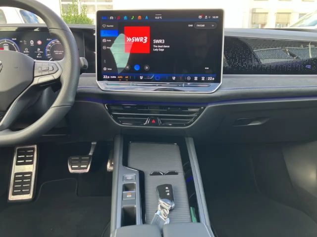 Volkswagen Passat 4Motion DSG R-Line Variant