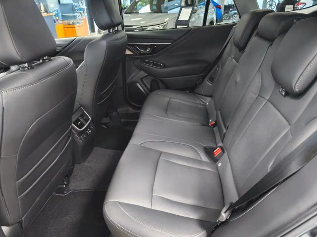 Subaru Outback 2.5i Platinum |LED | Navi