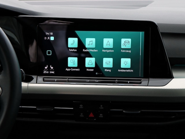 Volkswagen Golf 1.5 TSI Golf VIII Move