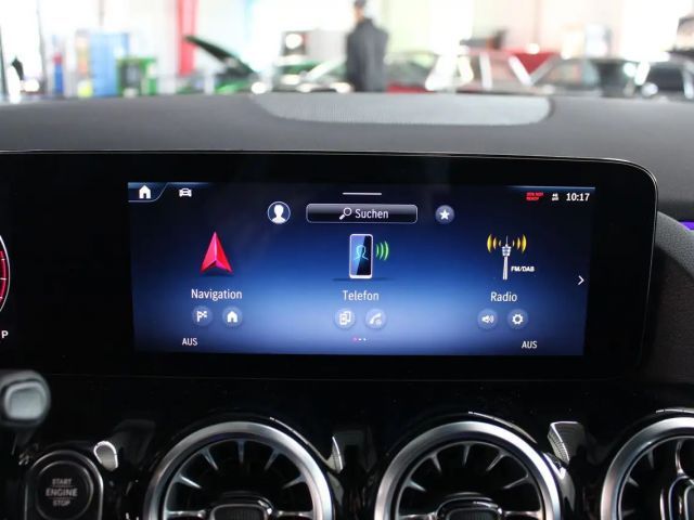 Mercedes-Benz GLA 200 Progressive