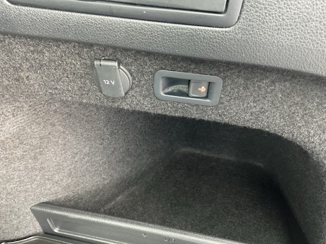 Volkswagen Passat 2.0 TDI Business DSG Variant