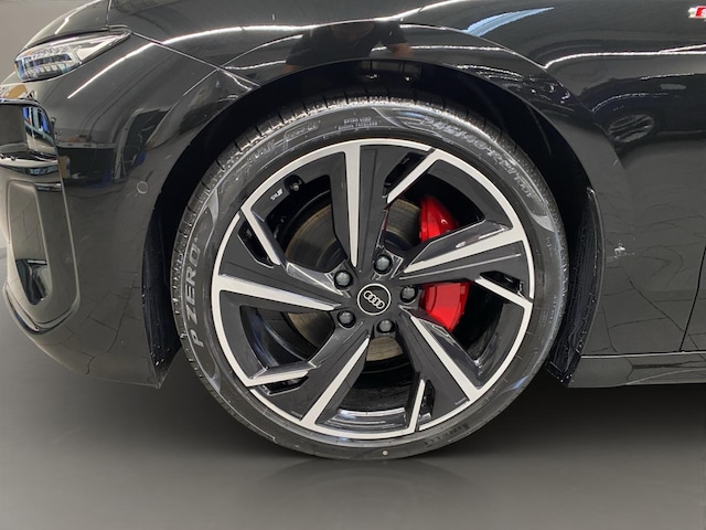 Audi A6 e-tron Avant Quattro