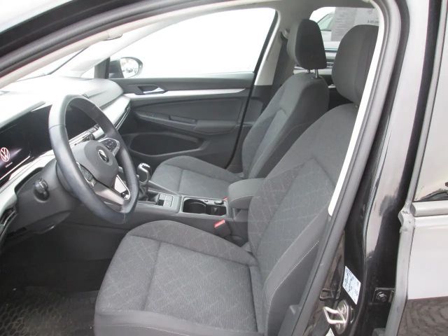 Volkswagen Golf 1.5 TSI Life Variant