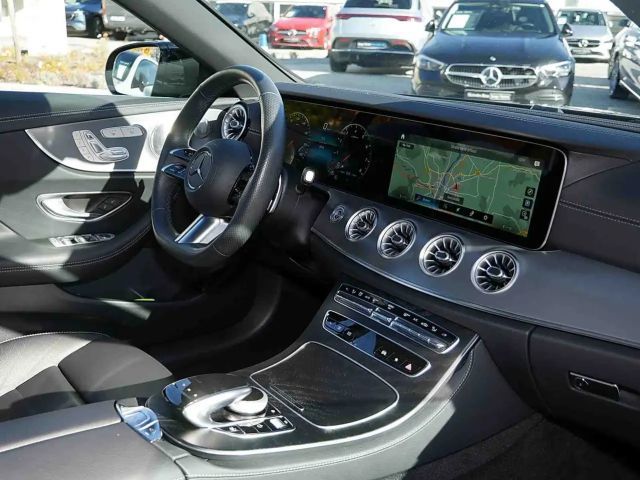 Mercedes-Benz E 300 AMG Line Cabriolet