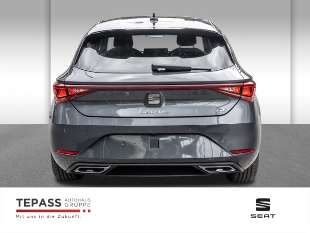 Seat Leon 1.5 eTSI Black DSG FR-lijn