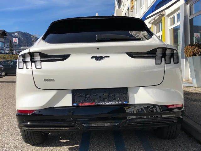 Ford Mustang Mach-E AWD Extended range