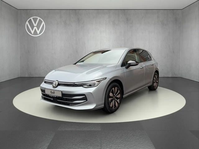 Volkswagen Golf 1.5 eTSI DSG Golf VIII