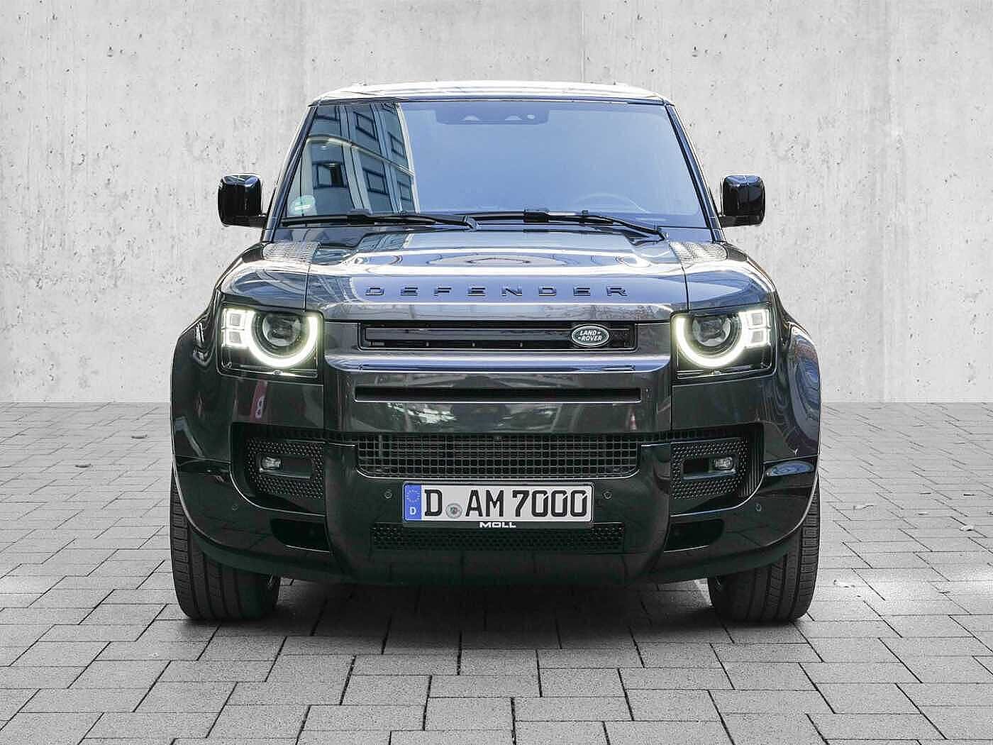 Land Rover Defender 110 Dynamic HSE