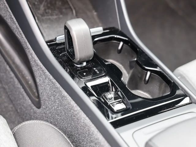 Volvo XC40 Dark Plus