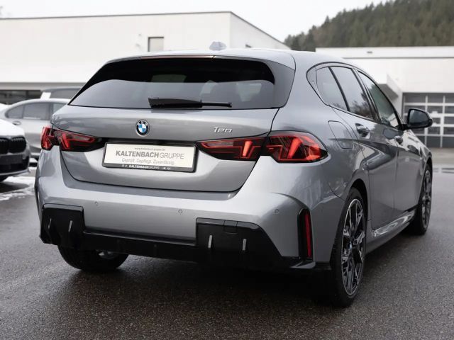 BMW 120 120i M-Sport Sedan