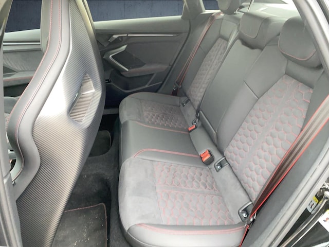 Audi RS3 Quattro S-Tronic Sedan