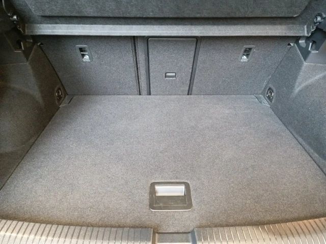 Volkswagen T-Roc 2.0 TSI DSG R-Line