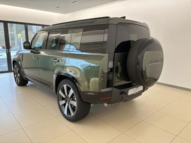 Land Rover Defender 110 Dynamic HSE