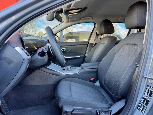 BMW 320 320d Touring xDrive