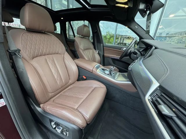 BMW X5 Individual M50i