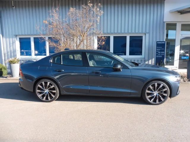 Volvo S60 AWD Dark Ultimate