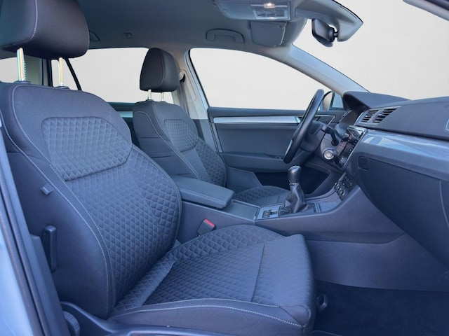 Skoda Superb 2.0 TDI Ambition Combi