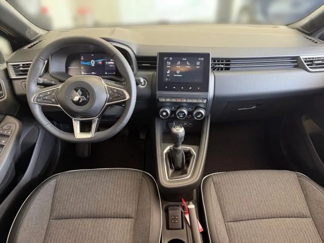 Mitsubishi Colt Intense