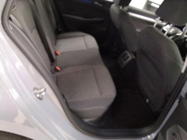 Volkswagen Golf Life Variant