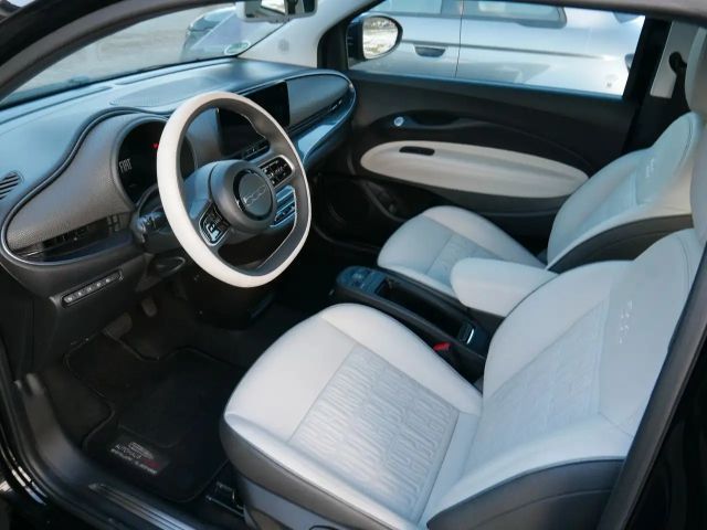 Fiat 500e 42 kWh