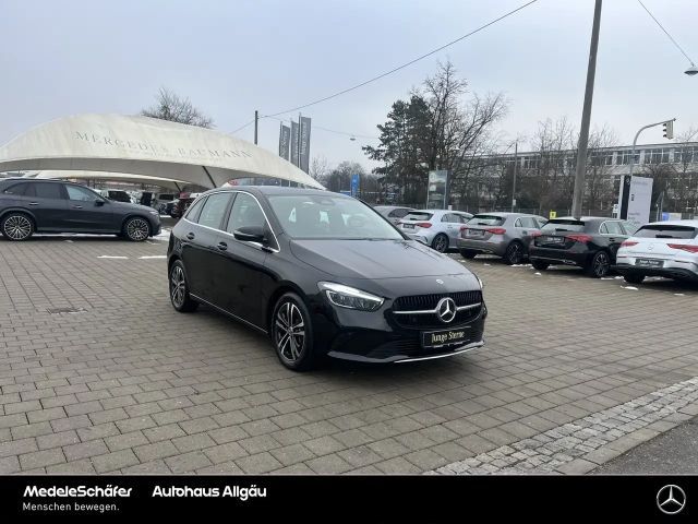 Mercedes-Benz B 180 Progressive