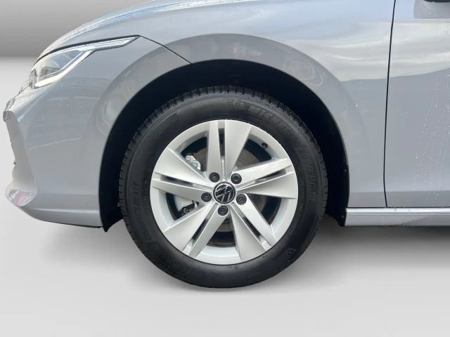 Volkswagen Golf 1.5 eTSI Golf VIII Life