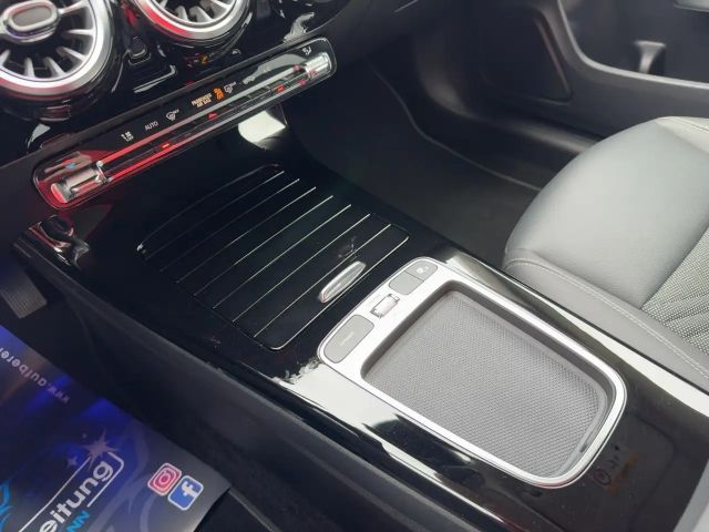 Mercedes-Benz CLA 200 CLA 200 d Shooting Brake