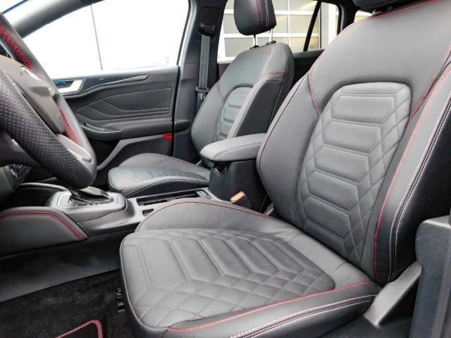 Ford Focus ST Line Wagon