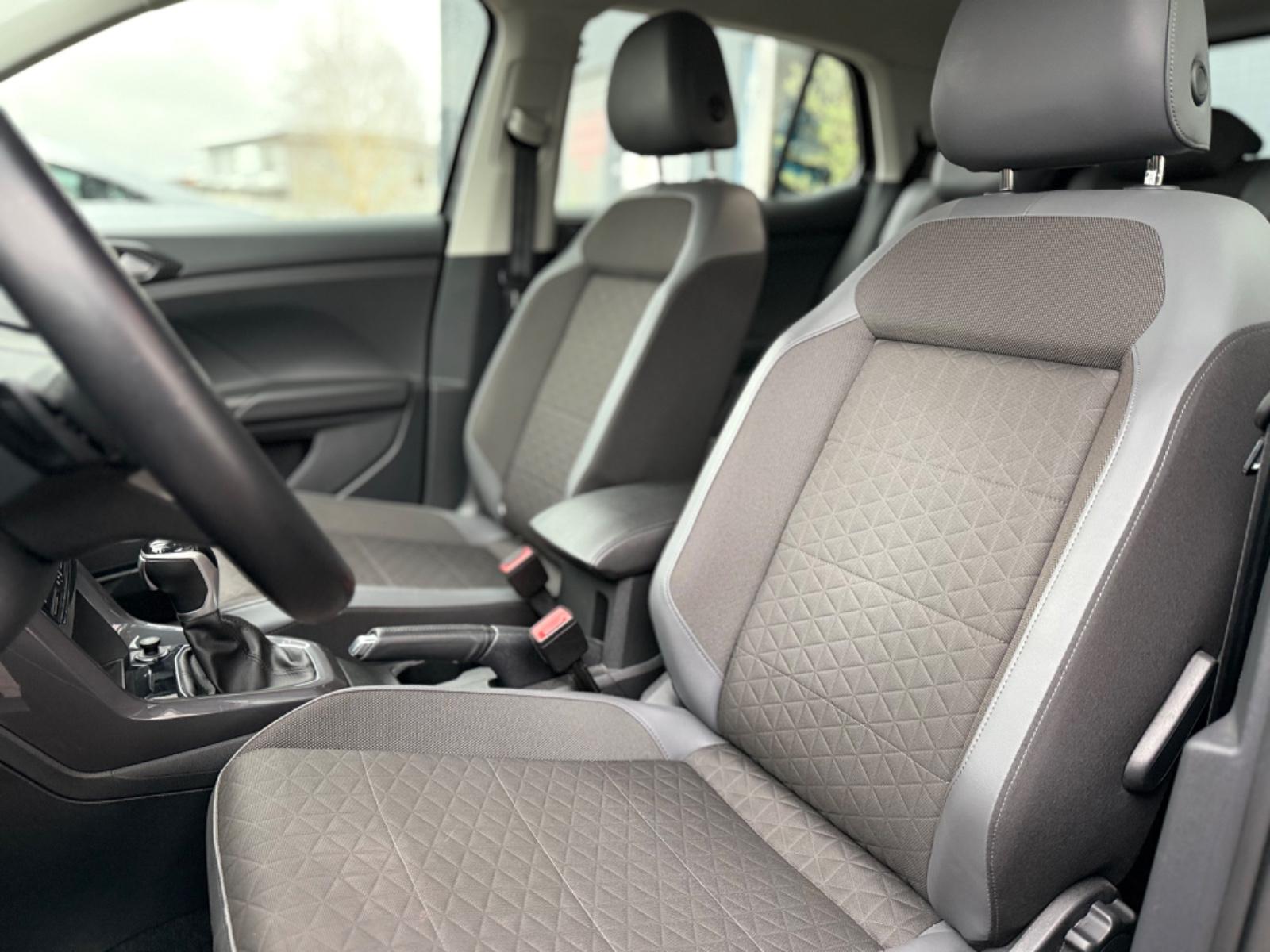 Volkswagen T-Cross Style