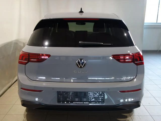 Volkswagen Golf 1.5 eTSI DSG Life