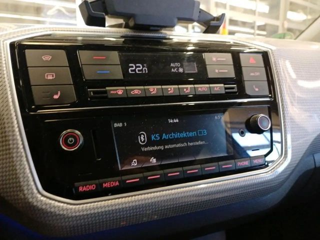 Volkswagen e-up! Style