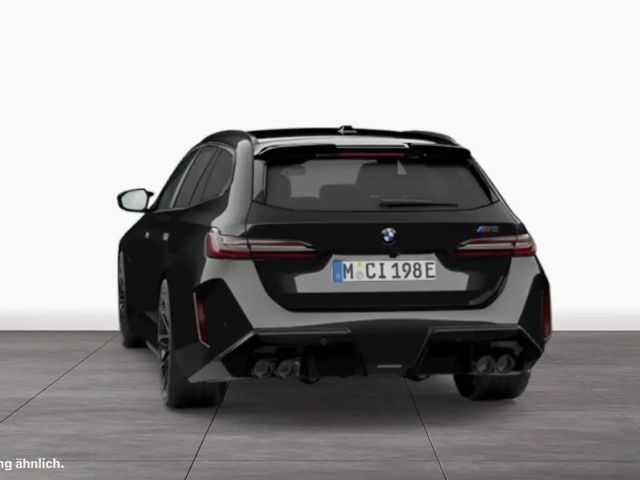 BMW M5 Touring  Komfortzung Bowers&Wilkins Driving Assist