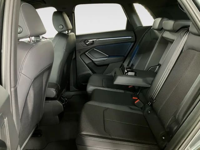 Audi Q3 35 TDI S-Line