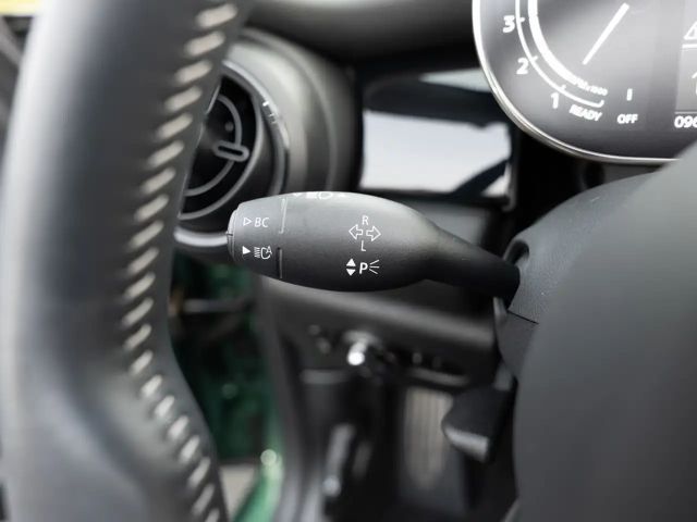 MINI Cooper Cabrio JCW Trim FACEL. LED NAVI KAMERA