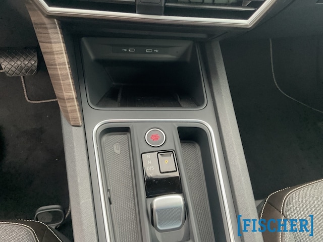 Seat Leon 1.5 eTSI DSG Sportstourer Xcellence