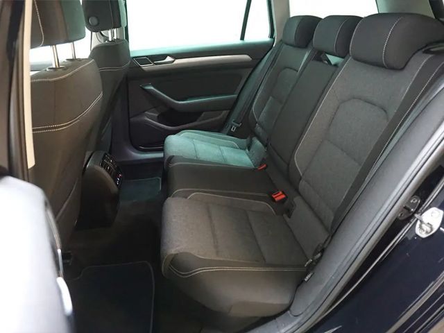 Volkswagen Passat 2.0 TDI Business DSG