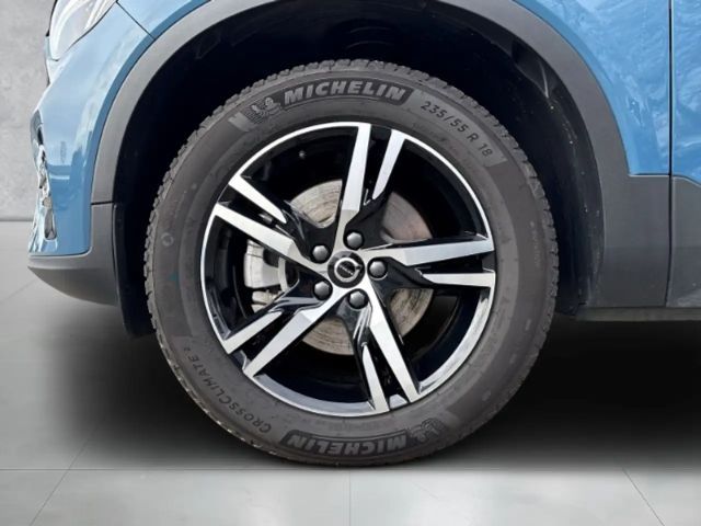 Volvo XC40 Dark Plus