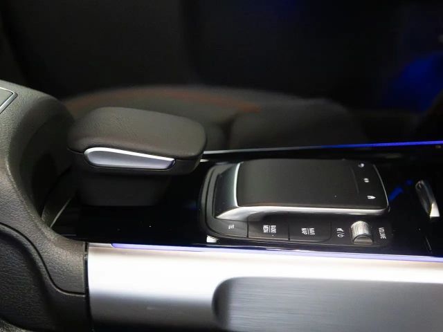 Mercedes-Benz EQB 250 AMG Line