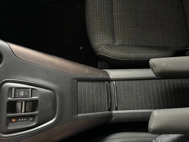 Peugeot E-Rifter 50kWh GT-Line