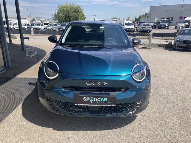 Fiat 600e Hybrid 136 6-Gang eDCT